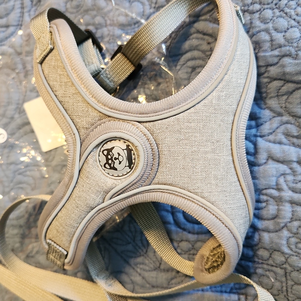 DOG harness and matching leash ☆ Grey ☆ unbranded ☆ NWT ☆ Classy ☆ Sturdy ☆